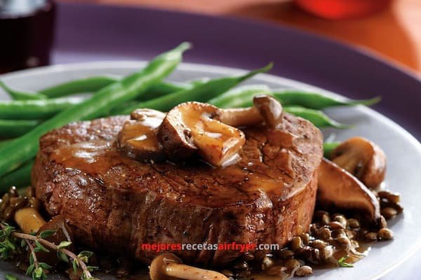 Filete de Carne en Salsa de Champiñones