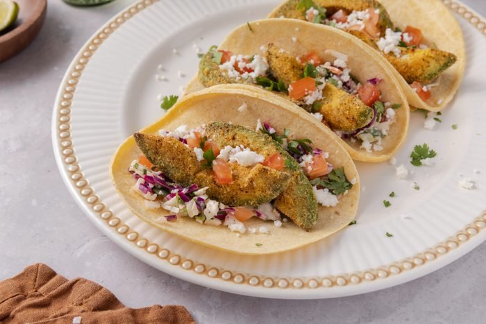 Tacos de aguacate frito 3